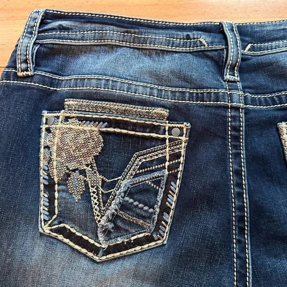 Vigoss Dark Blue Flare Jeans size 18 embellished pockets like new bootcut faded - Picture 12 of 14